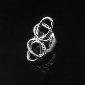 内径17mm18mm枪黑椭圆连环线条合金朋克戒指男女个性指环搭配饰品