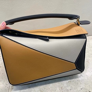 代购loewe/罗意威puzzle拼色几何包小号中号棕色单肩斜挎手提女包