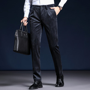 金丝绒裤子修身