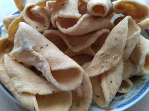 湛江雷州特产休闲零食猪肚形靠子