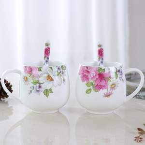 创意陶瓷杯情侣礼品杯套装冷饮料杯彩虹心形杯勺牛奶咖啡茶水对杯
