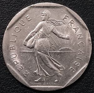 法国1981年2法郎镍币,买西瓜的小姑娘,26.5mm,外国硬币收藏欧