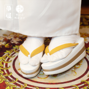 日式和服配件 鸮球球 正统和服木屐配留袖卒业式 三段式白金草履