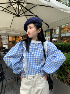 馨帮帮自制蓝色上衣设计感小众韩系时尚小清新格纹拼接圆领衬衫女
