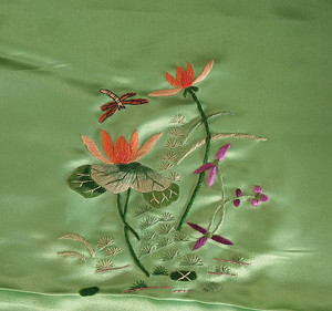 重磅真丝手工绣花荷花蜻蜓老绣片京绣宫廷绣绣片手绣绣片衣服装饰