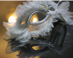 包邮万圣节威尼斯化妆舞会公主派对网红抖音白色简约蕾丝面具