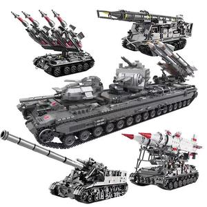 星堡军事系列T92坦克大炮履带装甲车模型儿童高难度拼装积木玩具