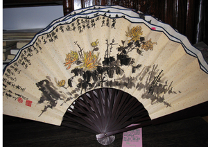 菊花-摺扇,手绘折扇 ,手工制作手工绘画  可定制