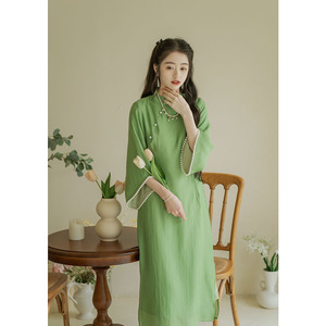 南风谷【浮光】中国风绿色旗袍新款2023新中式女装复古法式连衣裙