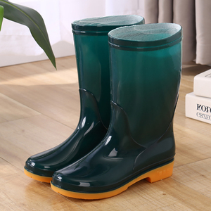 四季防水鞋时尚中筒套鞋雨鞋水桶雨靴女成人厨房防滑耐磨胶鞋胶靴