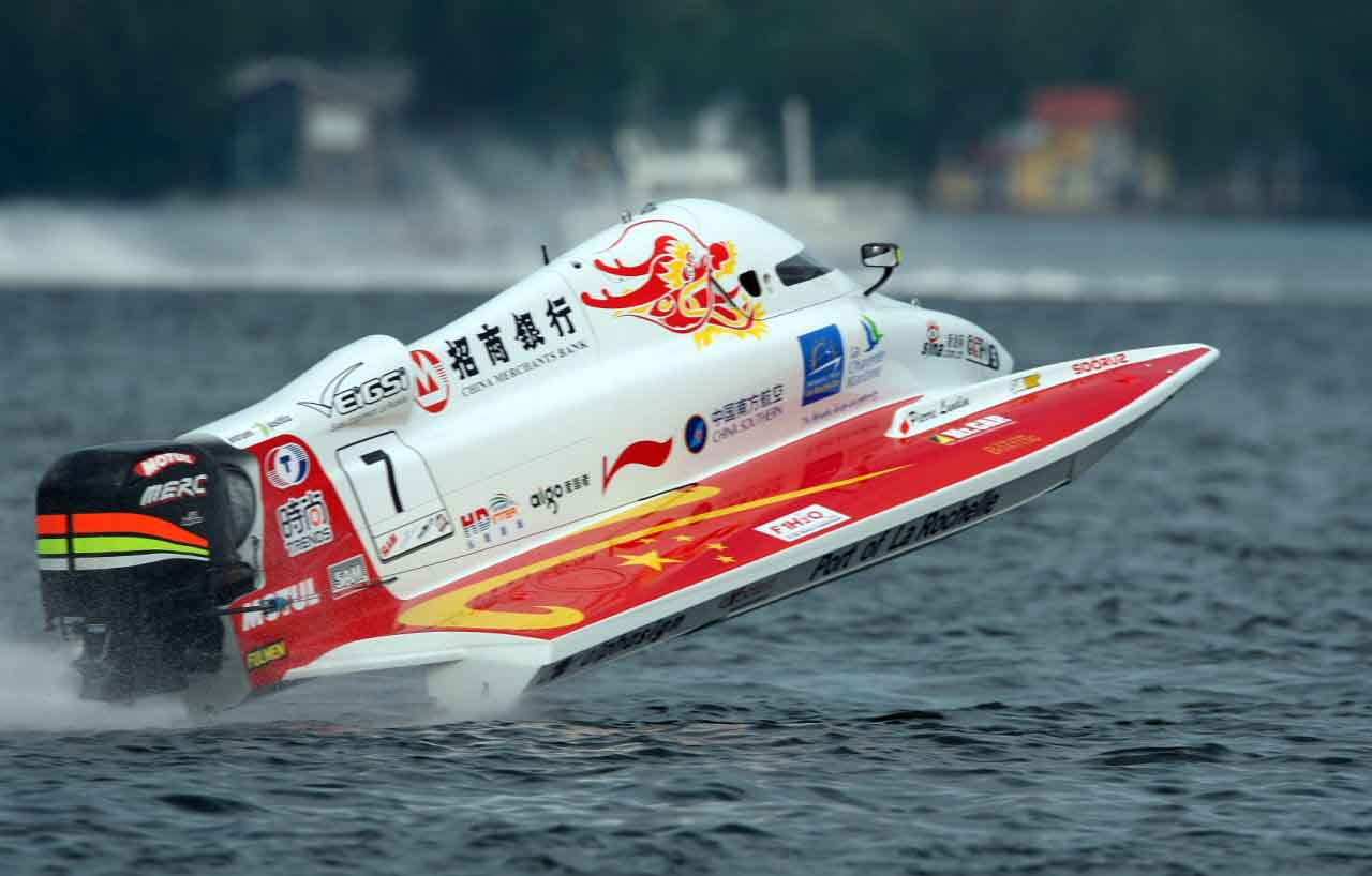 无刷快艇 f1防反快艇新涂装 f1比赛版快艇 无刷电机 无刷60a电调