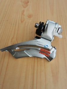 00童童工厂店淘宝shimano禧玛诺alivio m410 m412 m413前拨变速器8