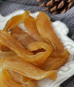 东北地瓜干,自己家晒的红薯干,太阳底下自然晾晒,不上色,不加