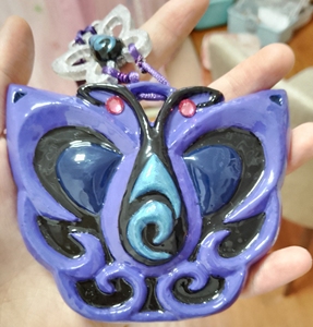 严莉莉变身器黑魔盒