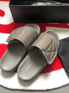 侃爷 yeezy椰子拖鞋season6拖鞋