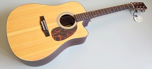 全新正品41寸雅伊利DC1500 单板民谣吉他，送原装琴包，