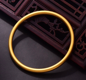 传承手镯周大生