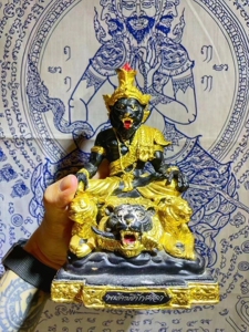 瓦布考烫 "帕鲁士甘史"虎头鲁士