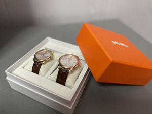 【希腊品牌】foeei foeeie芙丽芙丽石英机械情侣表