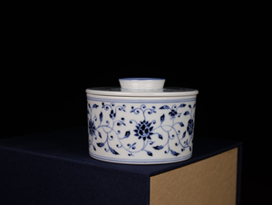 贵和祥 老贵 景德窑贵和祥 春风祥玉 邹俊 缠枝花卉 茶叶罐