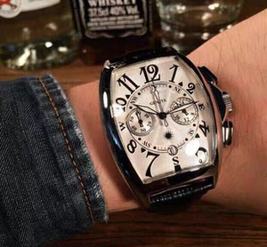 酒桶型fm手表法兰克方形超跑系列男表 满钻小圈石英镶钻真皮男