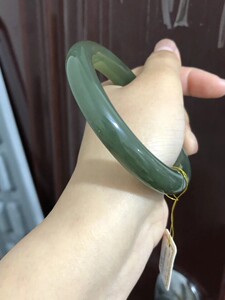 昆仑玉手镯青海正品天然