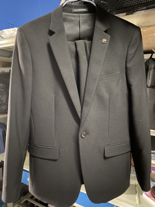 王族保罗男装西装