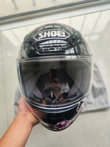 shoei z7黑色小花樱花摩托车头盔.非arai.agv.