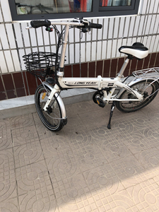 出售自用珑玥折叠锂电山地电动车,24寸三十六伏,珑玥电动车可