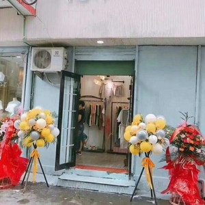 桂林市免费送货鲜花绿植开业花篮花束婚车装饰气球包厢布置会议台