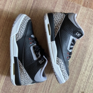 aj3黑水泥鞋垫