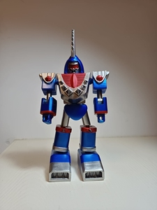 铁甲小宝鲨鱼辣椒巨人