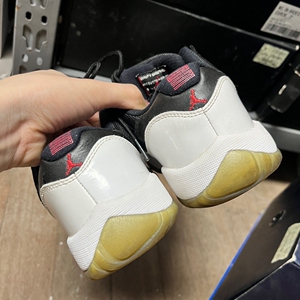 aj11康熙36码原盒 鞋底氧化 零头价格半价 福利499