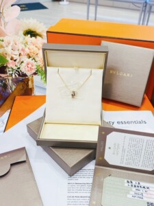 bvlgari 宝格丽新款au750玫瑰金黑陶瓷镂空项链～专_阿里巴巴找货神器