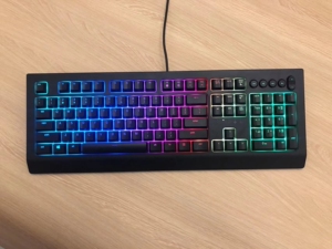 雷蛇萨诺狼蛛键盘