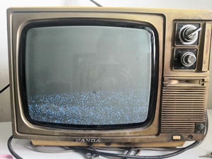 熊猫黑白电视