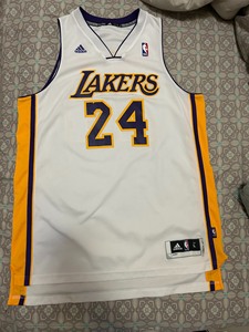 科比球衣正品,科比湖人阿迪达斯假日白刺绣球衣,m码黄金尺码