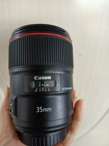 佳能35品牌型号 佳能351.4二代镜头,新旧程度 成色如图