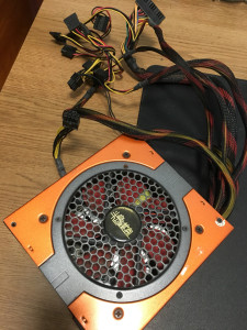 半岛铁盒电源n700