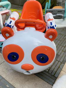 都是不用的玩具便宜一起出了.100块钱自提,可以看看其他小玩