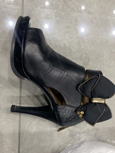 verocuoio 2021春新款鳄鱼纹女高跟鞋镂空防水台细