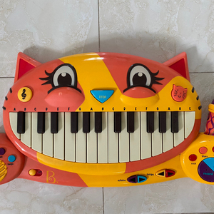 toys大脸猫琴