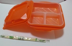 吉野家款餐盒三件套加竹筷子,新的,只卖一元/套,只有150套