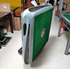 上海雀友折叠麻将机800块 免费送货安装