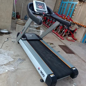 迈宝赫s900跑步机78