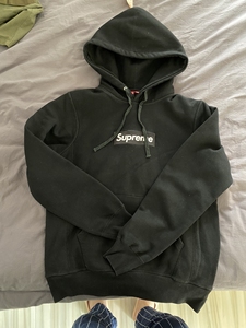 supreme经典套头卫衣