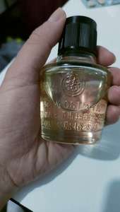 日本椿油，日本本土带回来的，纯植物油，抹头发，身体，还有抹脸