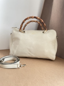 gucci古琦古驰 竹节包 奶白色波士顿 手提/斜挎包 暖暖