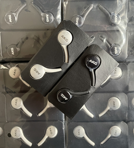 三星正品耳机s10耳机三星akg耳机入耳式耳机通用带麦圆孔耳