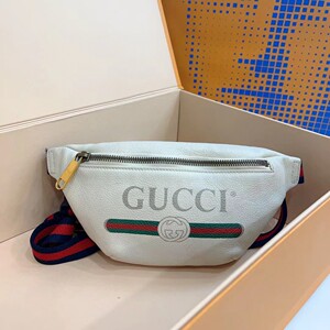 gucci 复古涂鸦印花小号腰包, 长短调节 男女同款或情侣